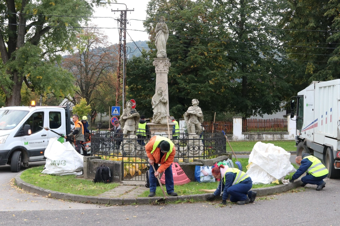 Útburkolati jelek festése és takarítás Diósgyőrben