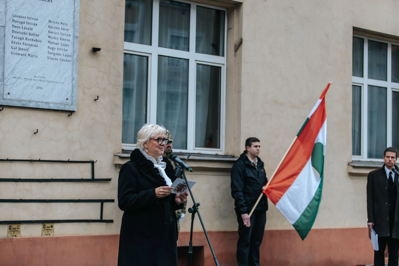 Megemlékezés a  Zsolcai kapui emléktáblánál