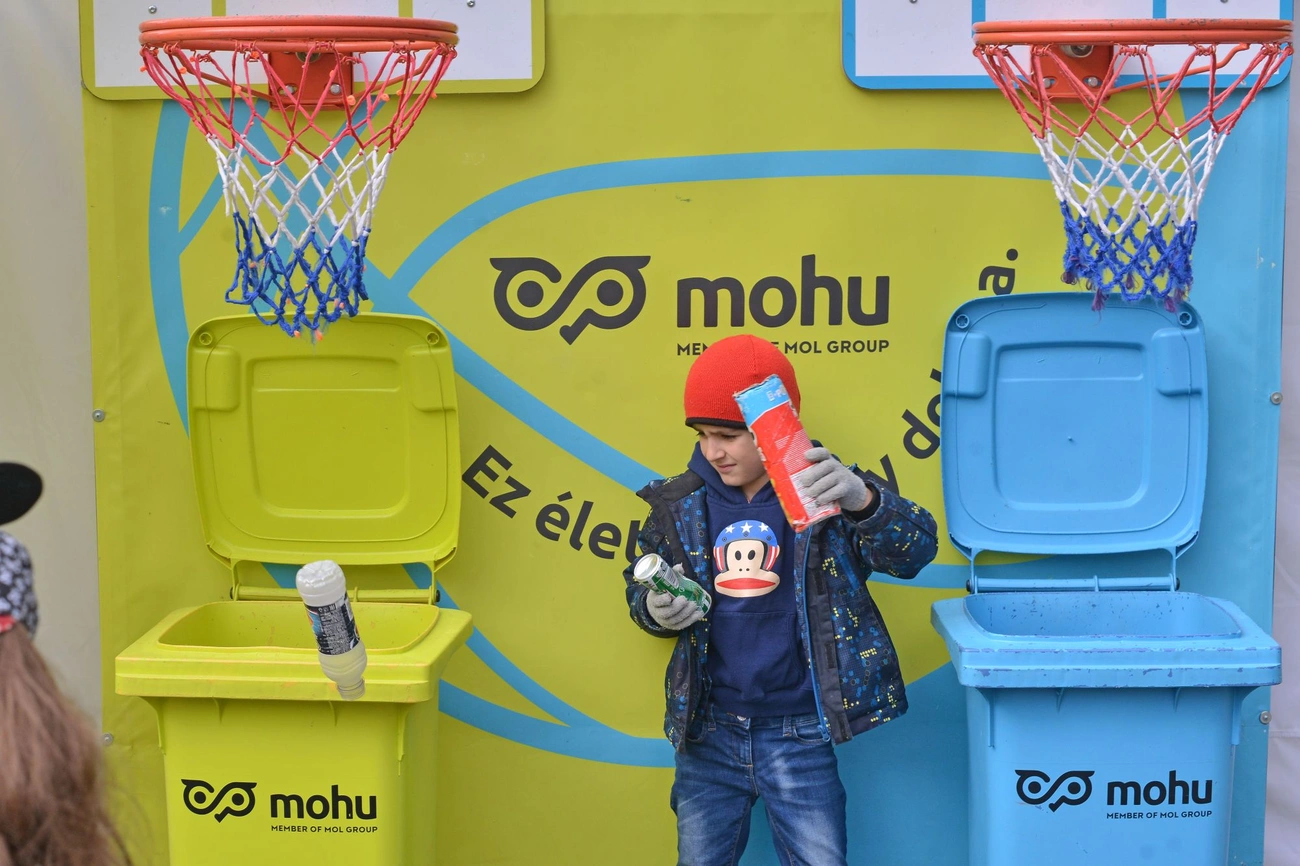 A MOHU hulladékudvar roadshowja