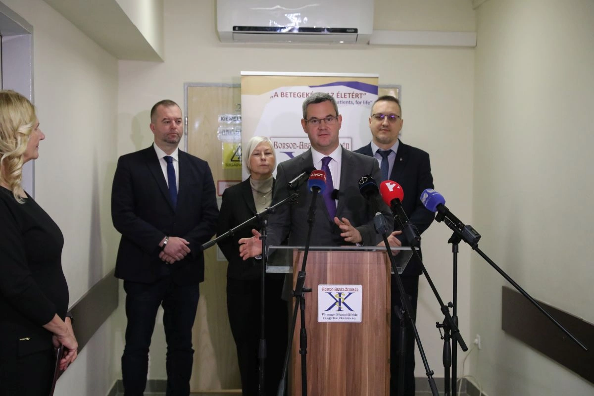 Új CT gép érkezett a megyei kórházba. Fotó: Juhász Ákos