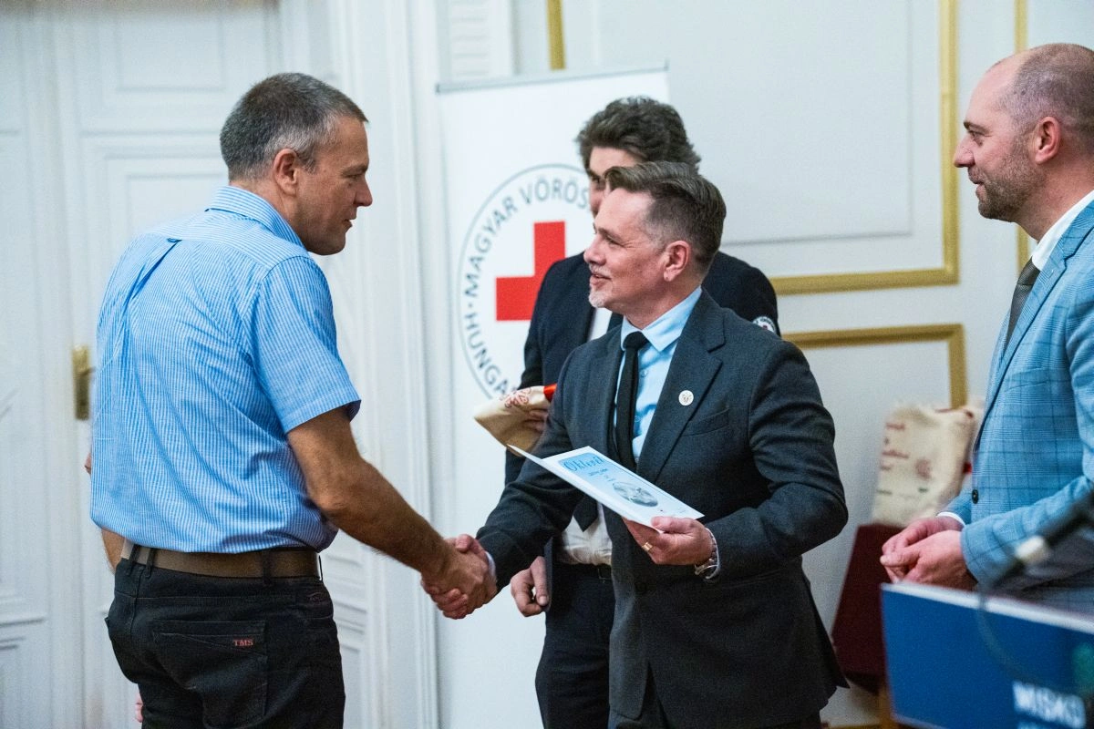 A városházán jutalmazták a rendszeres véradókat. Fotó: Horváth Csongor