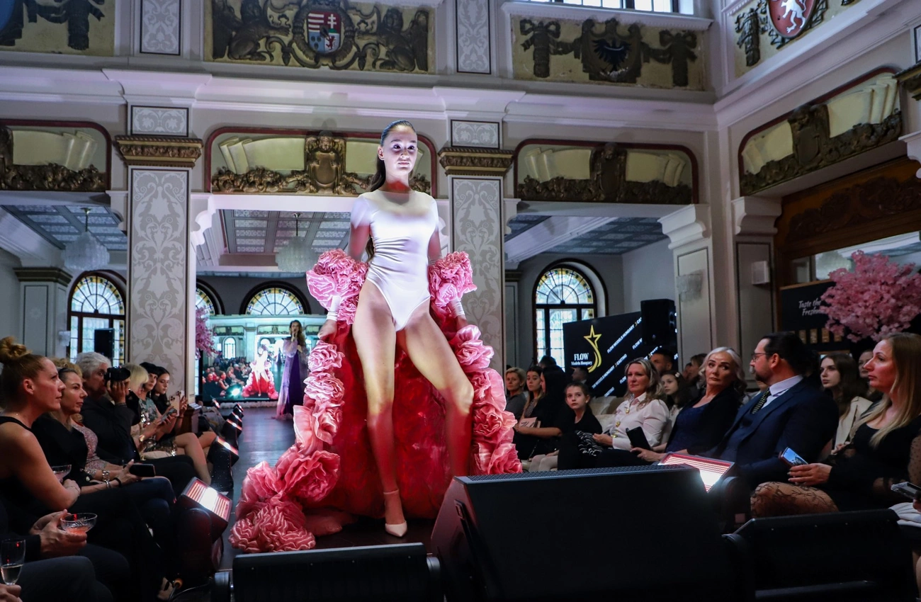 Flow Fashion by Lillafüred diavatbemutató a Palotaszállóban