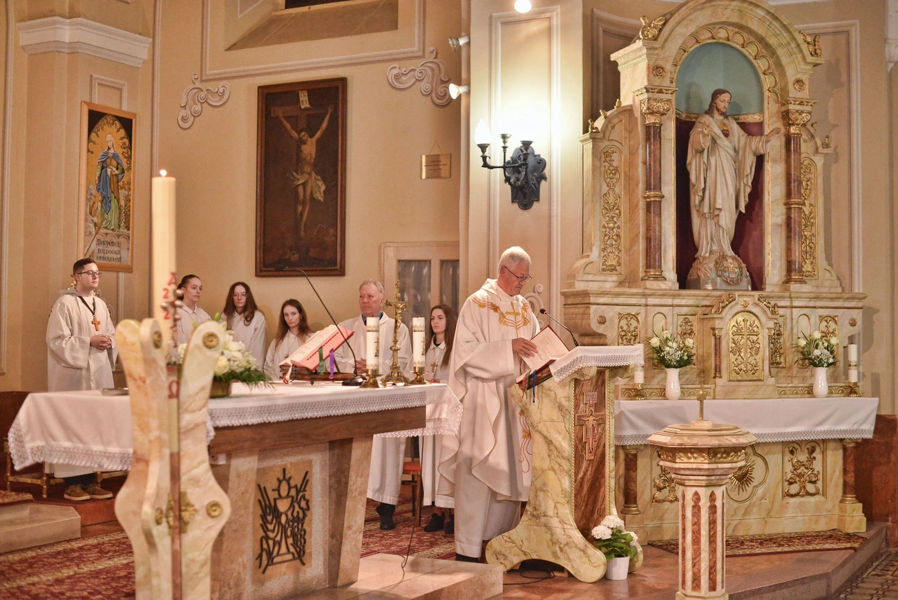 Húsvéti ünnepi szentmise