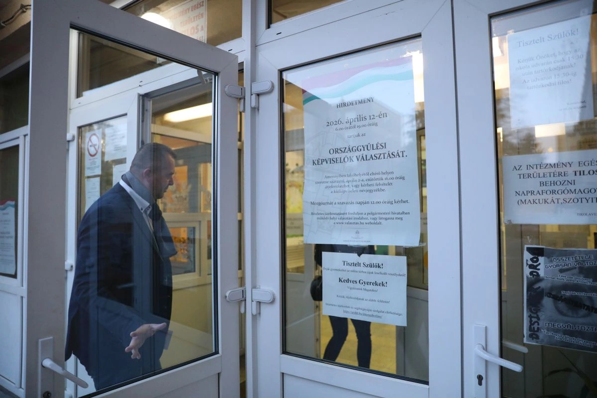 Fagyban indult a szavazás. Fotó: Juhász Ákos