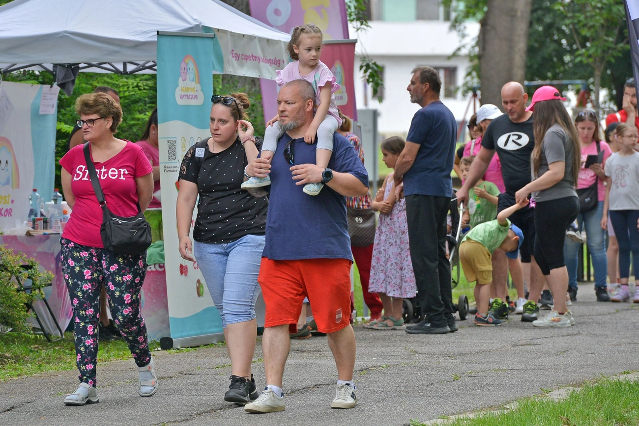 Miskolci Gyermeknap a Népkertben