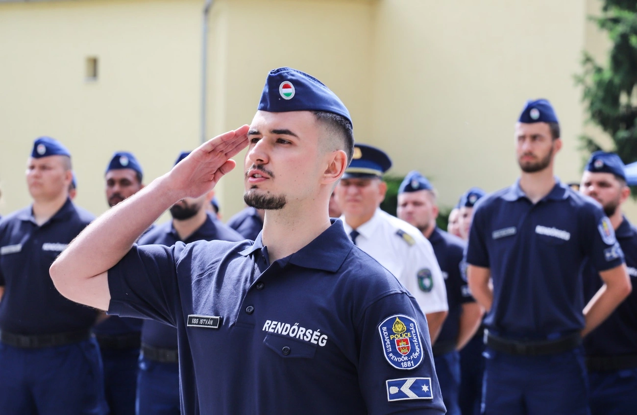 Eskü tétel és kibocsátó ünnepség a Rendvédelmi Technikumban