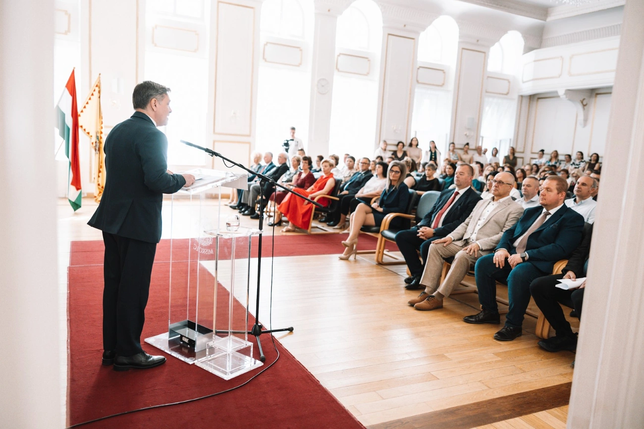Köztisztviselők napja a  városházán I.