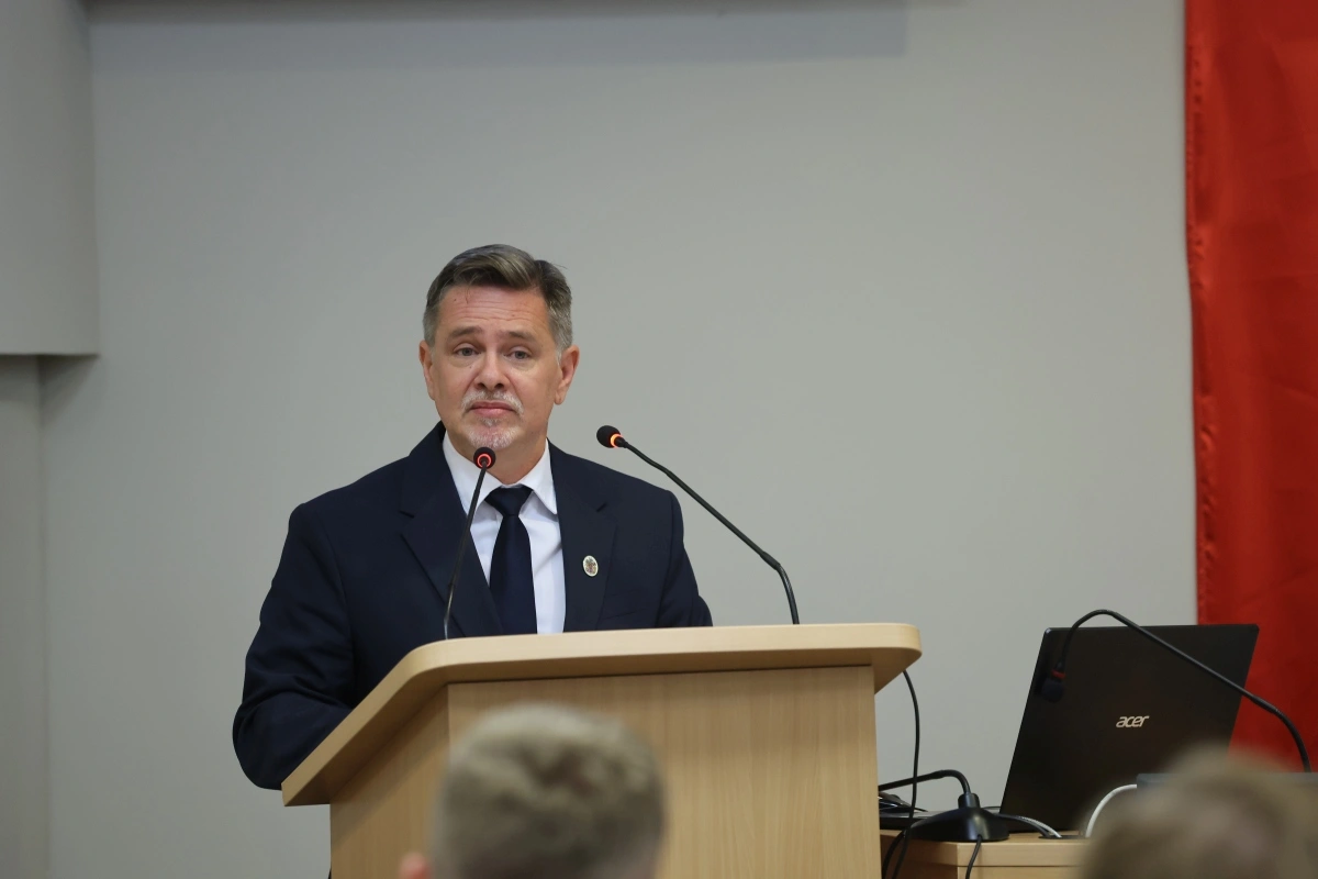 Októberi közgyűlés