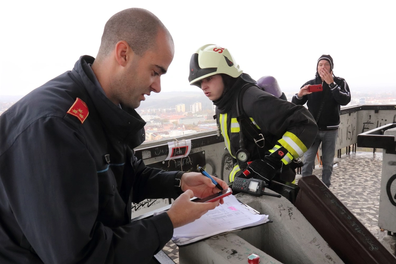 Tűzoltók lépcsőfutó versenye az Avason 