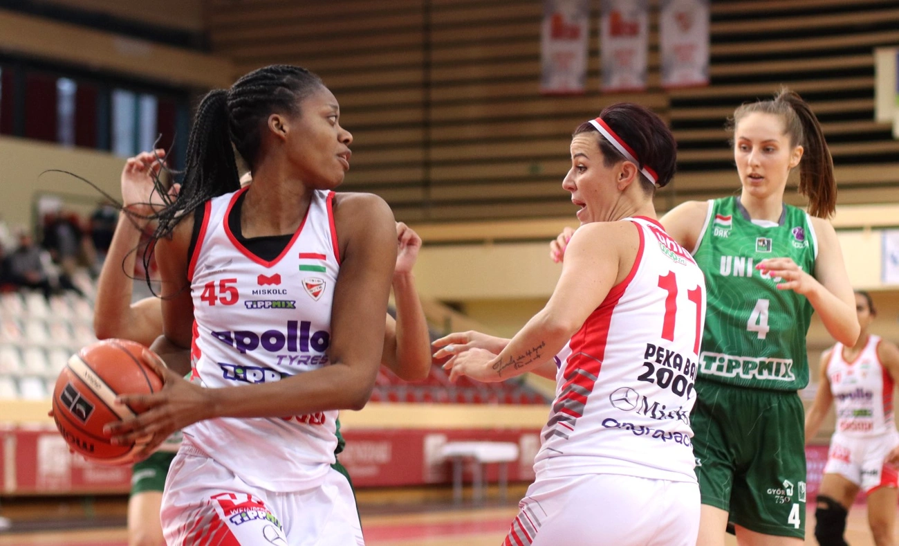 Aluinvent DVTK - UNI Győr MÉLY-ÚT 74- 83 