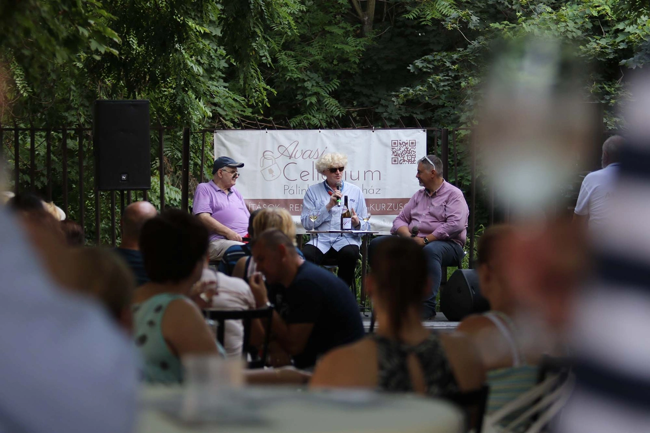 Avasi Kvaterka – Jazz és egyéb finomságok 