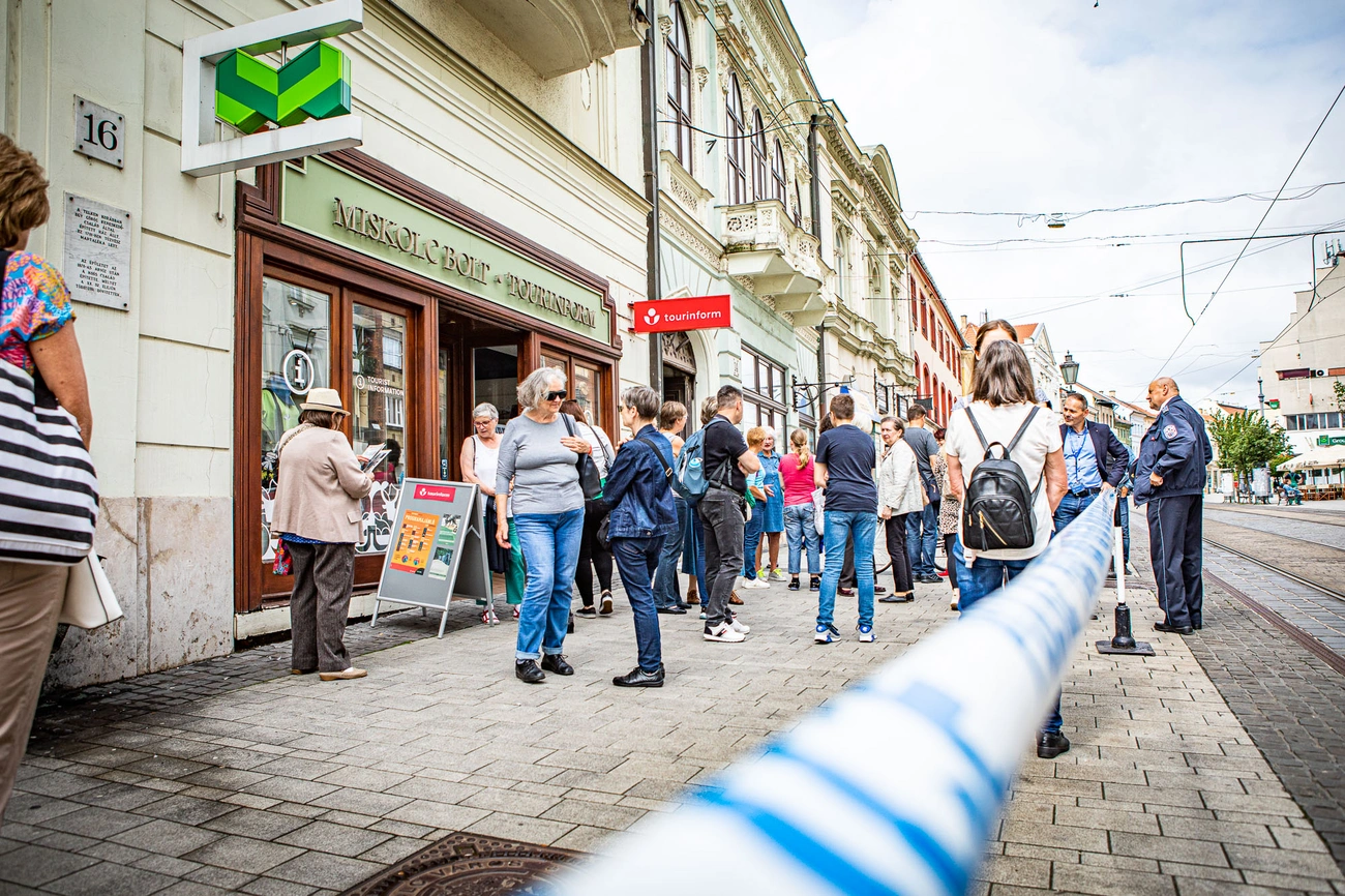 Az igazság nyomában – garantált séta a Belvárostól a Zsolcai kapuig 