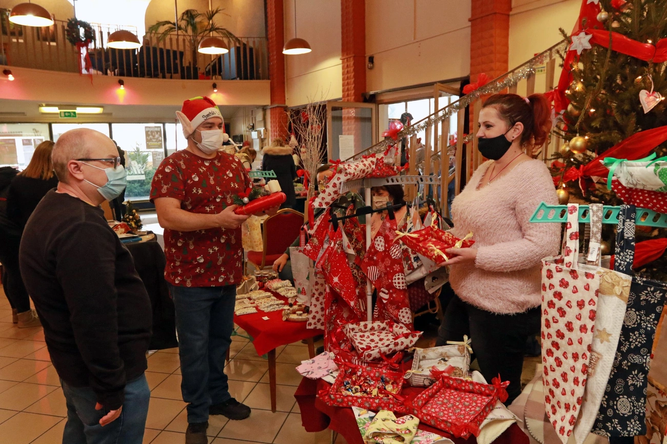 Kézműves Karácsonyi Vásár a Győri Kapuban 