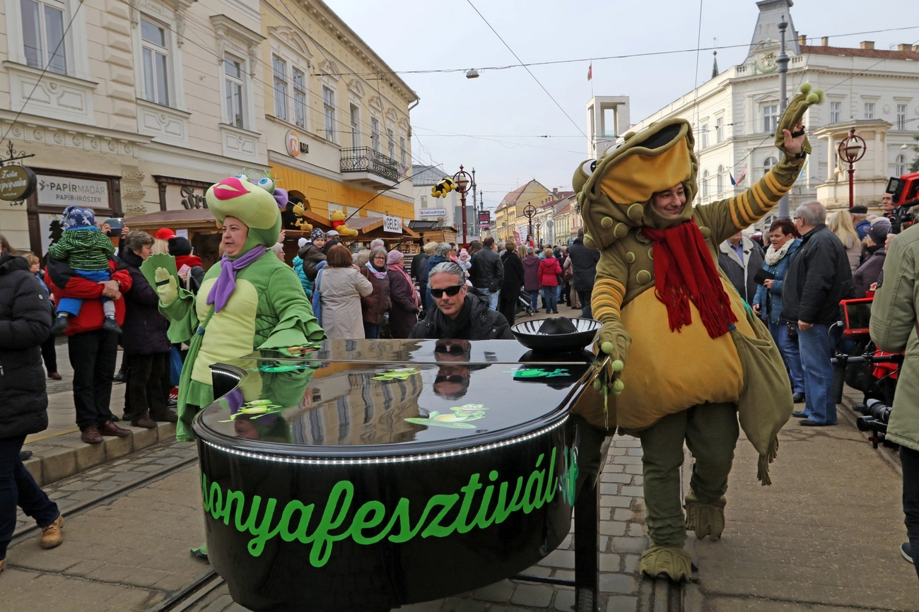 Kocsonyafesztivál nyitófelvonulás 