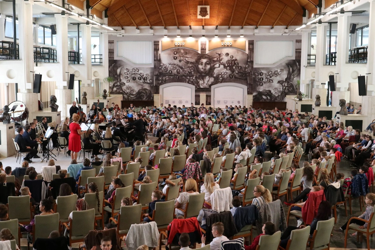 Koncert az egyetemen gyerekeknek 