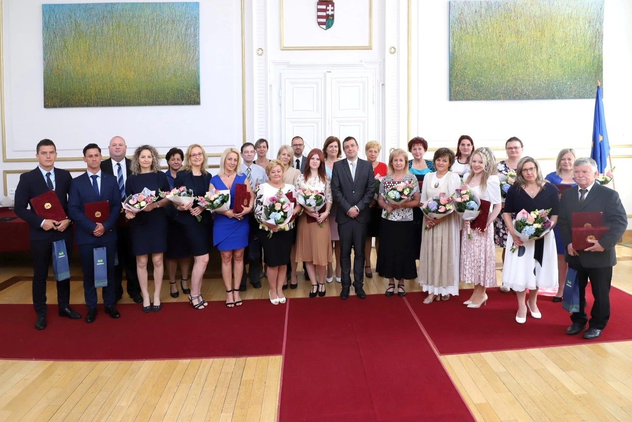 Kitüntetések köztisztviselők napján II.