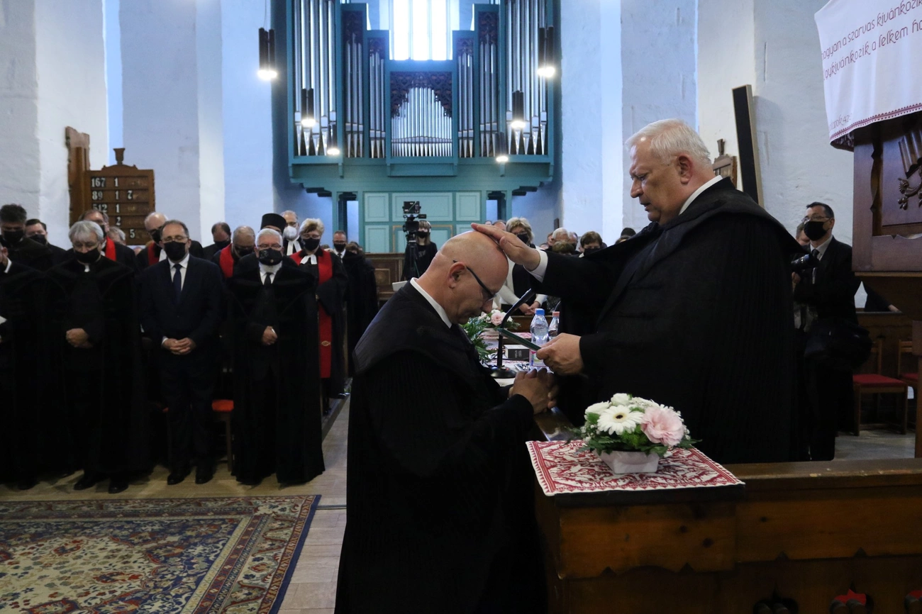 Pásztor Dániel püspökké szentelése 