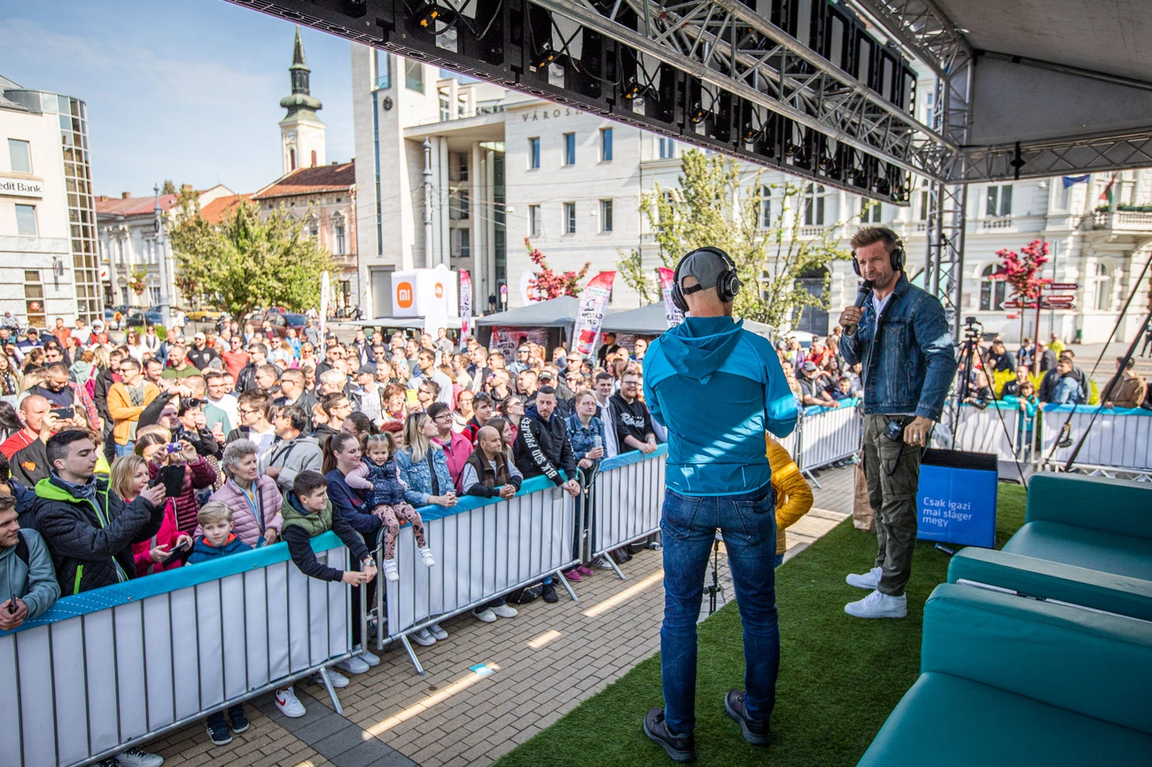 Balázsék reggeli roadshowja a Szent István tér  