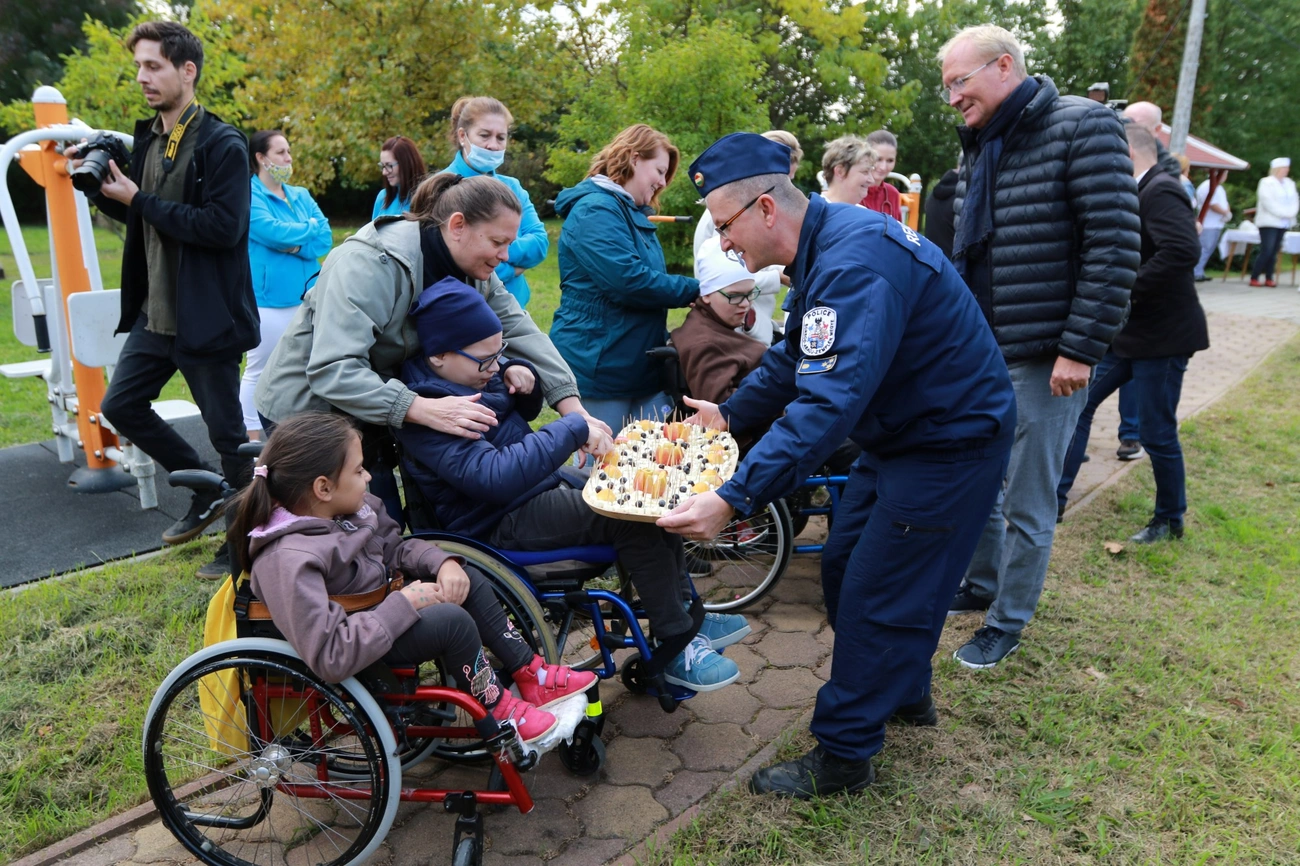 A rendőrség jótékonysági rendezvénye​ 