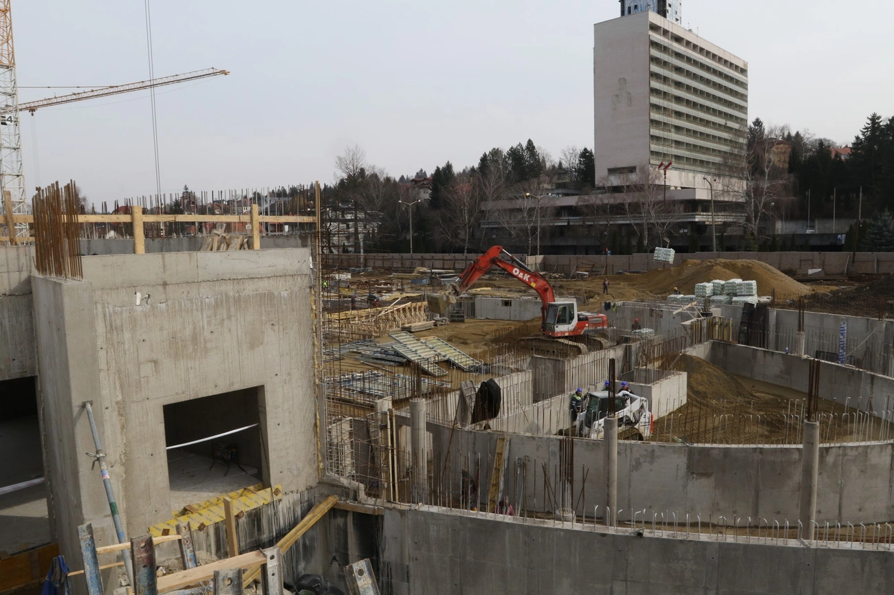 Épül a miskolctapolcai fürdőkomplexum 
