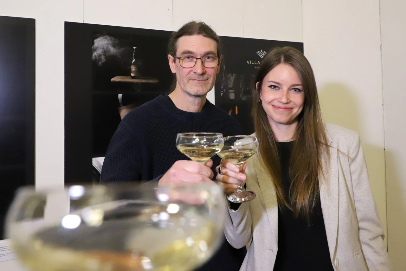 Bredács Vanda és Bredács László kiállítása a Nagyszínház  társalgójában 