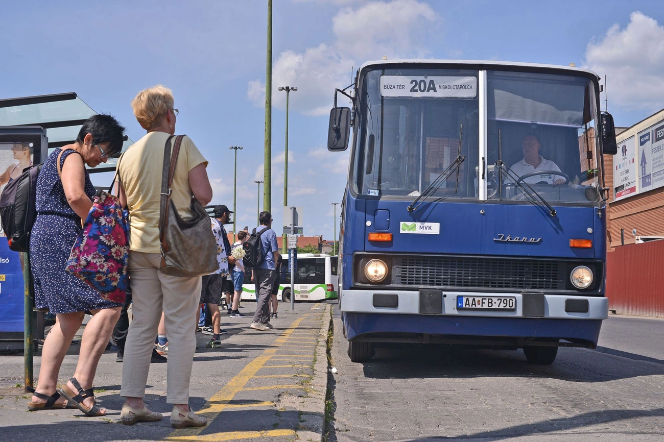Ismét közlekedik az Ikarus 280-as veterán autóbusz