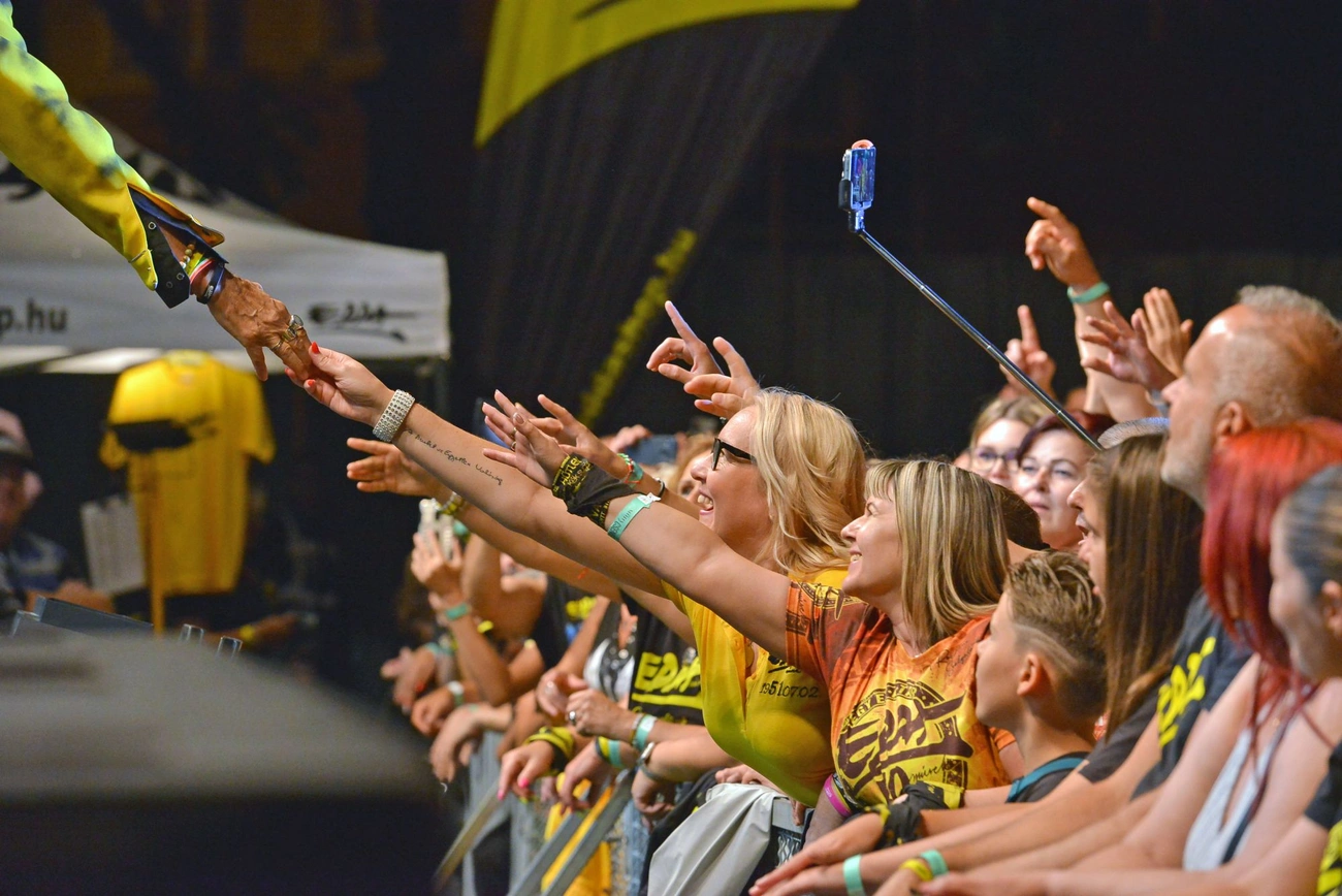  Edda koncert, Csengey kert