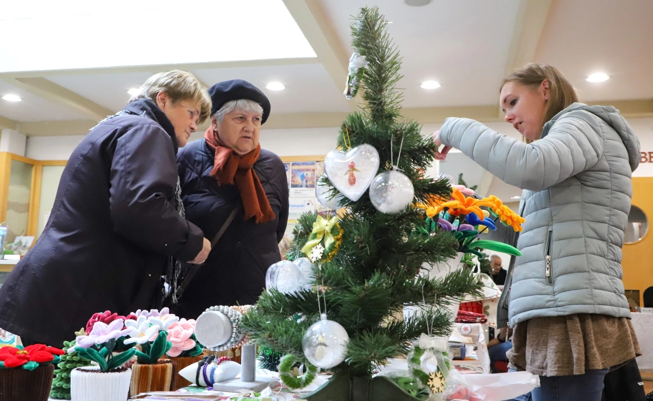 Kézműves vásár az Adyban