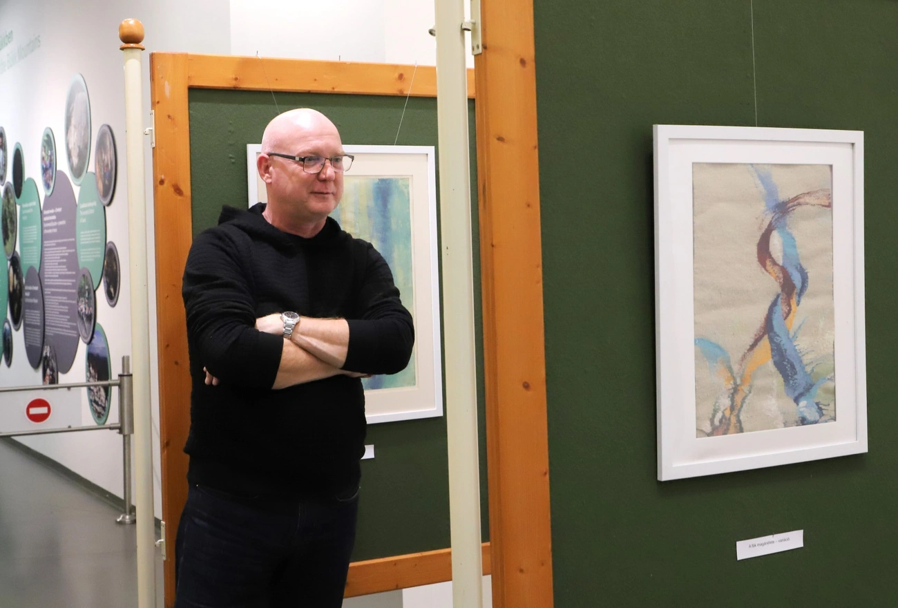 Kiss Gabriella Organikus szövet című kiállításának megnyitója 