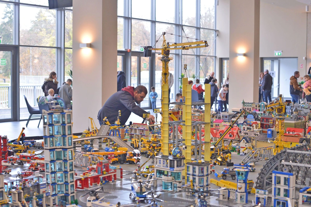 LEGO-kiállítás a Miskolci Egyetemen. Fotó: Osztie Tibor