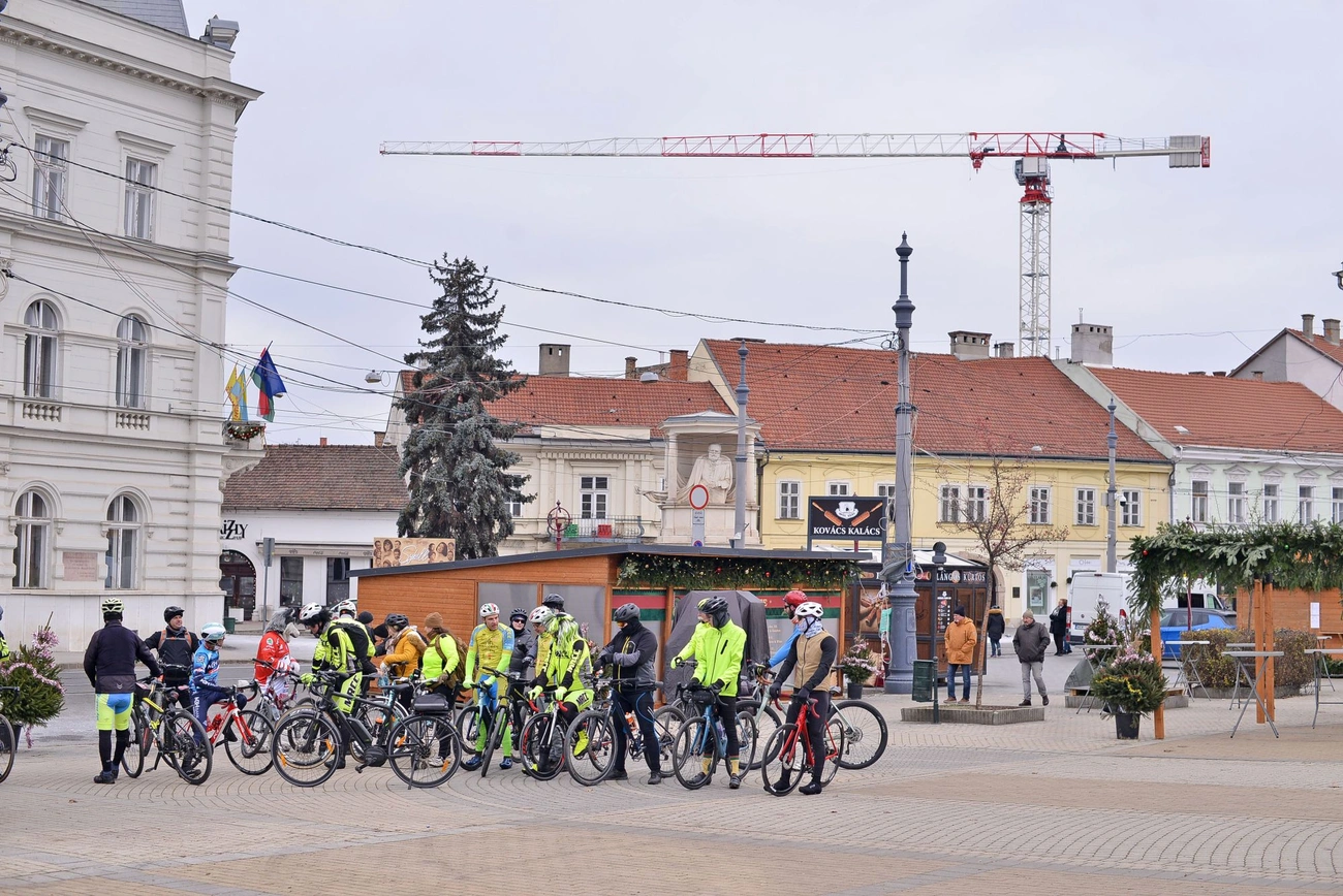 Évbúcsúztató kerékpározás