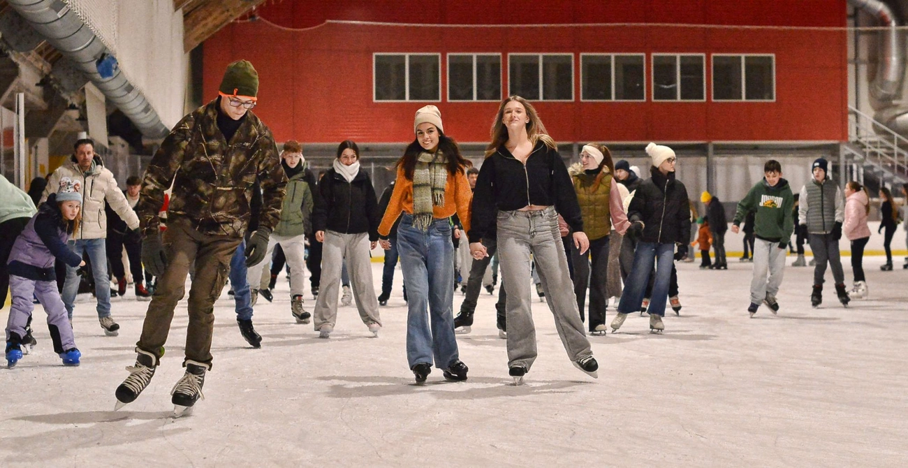 Alanz Jégpályák Éjszakája