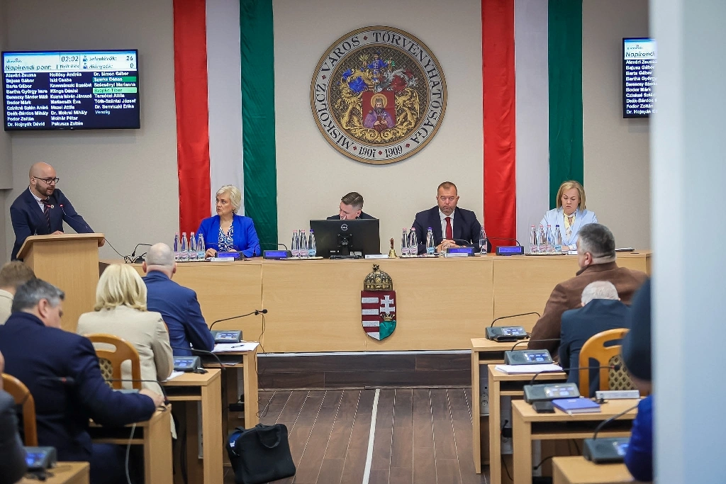 Áprilisi közgyűlés