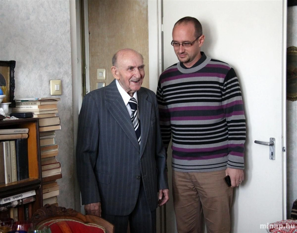 A polgármester köszöntötte századik születésnapján Misi bácsit