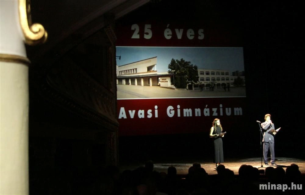 A 25 éves Avasi Gimnázium ünnepi gálaműsora a Miskolci Nemzeti Színházban
