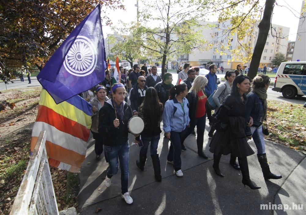 Az Avasról indult a roma demonstráció