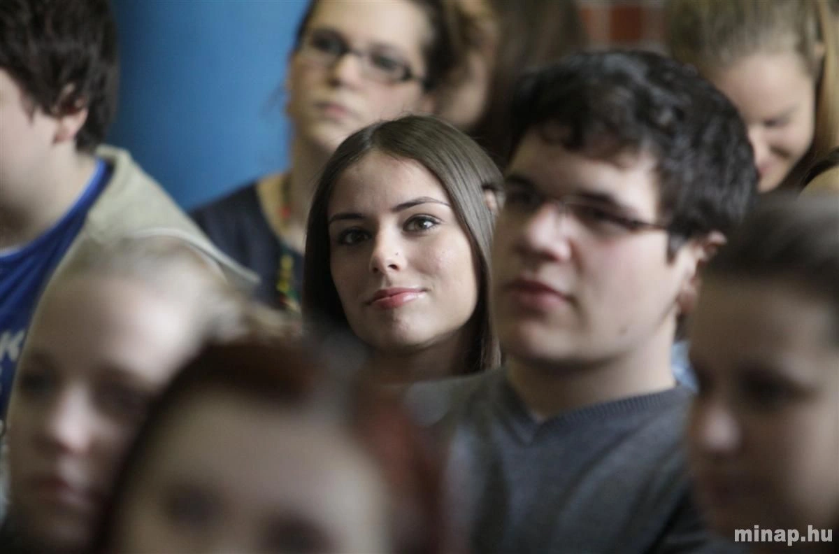 Csodák aulája a Zrínyiben