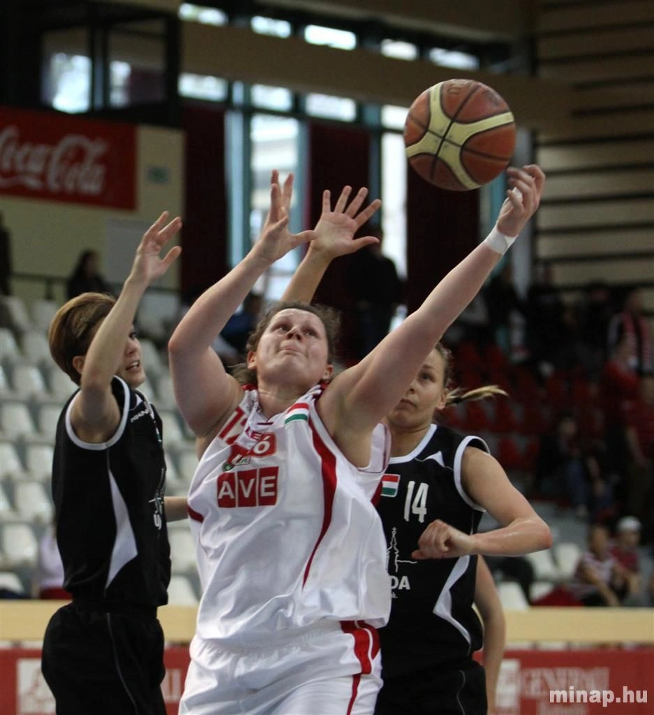 DKSK-MISI -  ELTE-BEAC Újbuda : 77-70