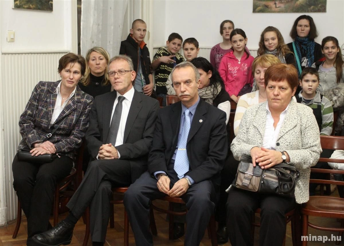Karácsony előtti segítség