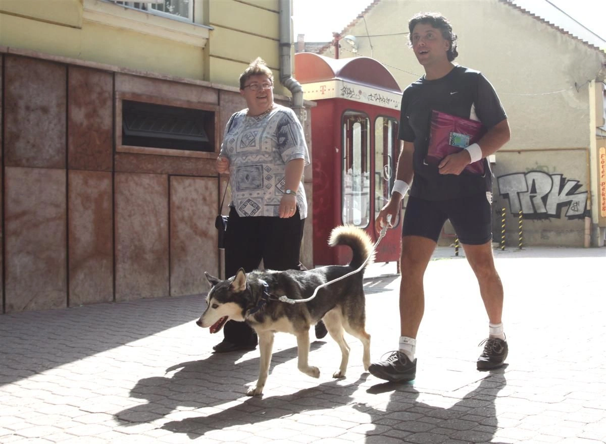 Miskolcra érkezett az olasz vándor és hű társa