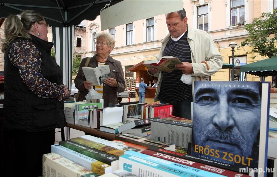 Könyvhét   2013
