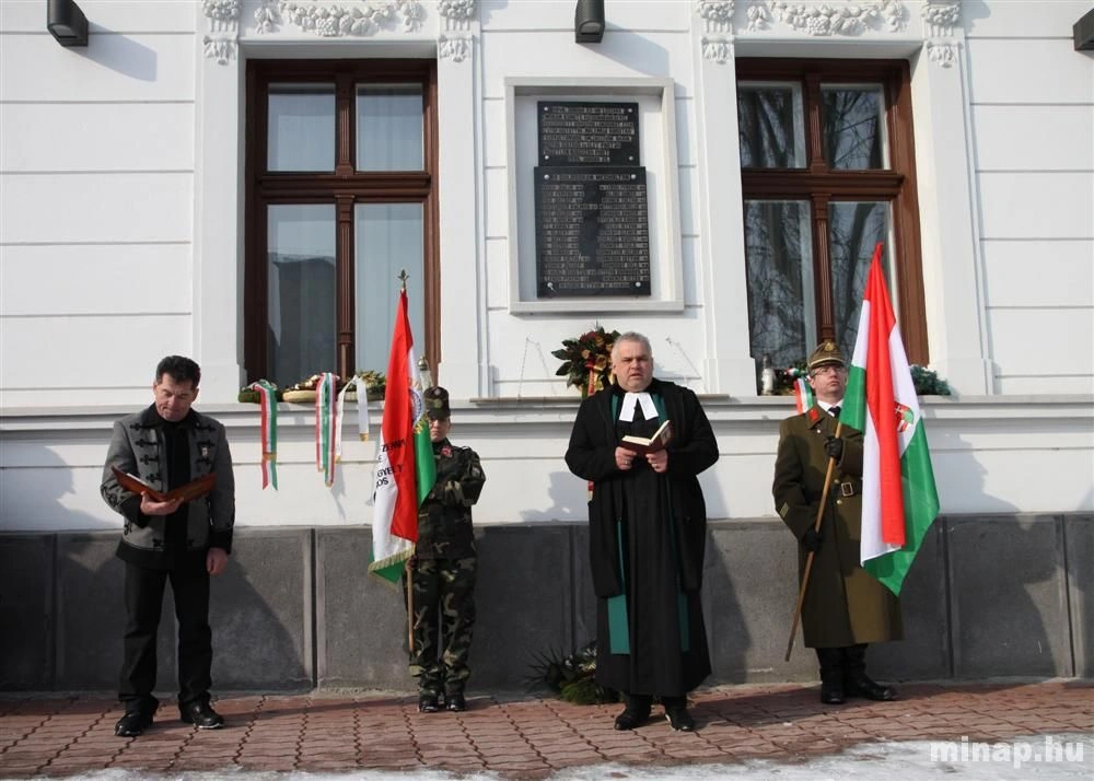 A diósgyőri elhurcoltakra emlékezett a Vitézi Rend