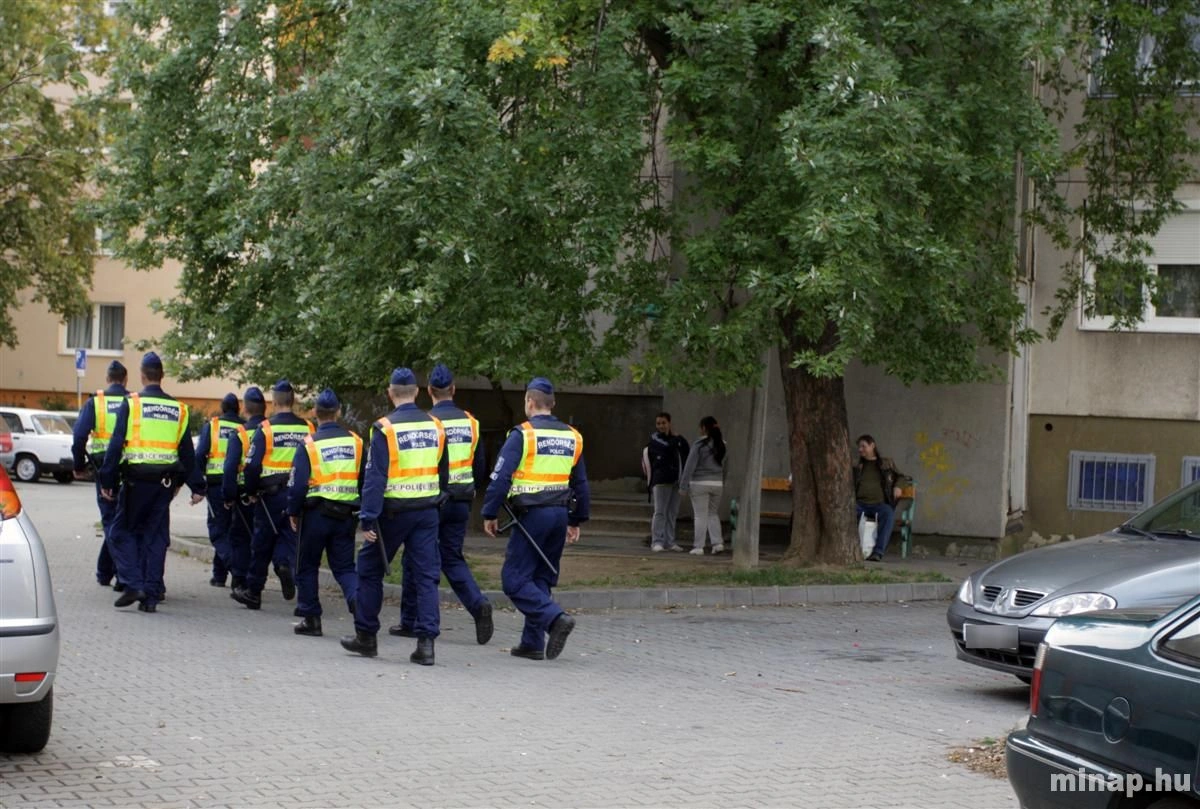 A rendőrség már az Avason