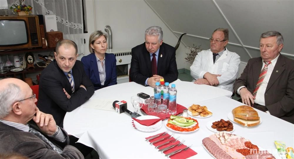 Felsőzsolcán egyeztetett az államtitkár
