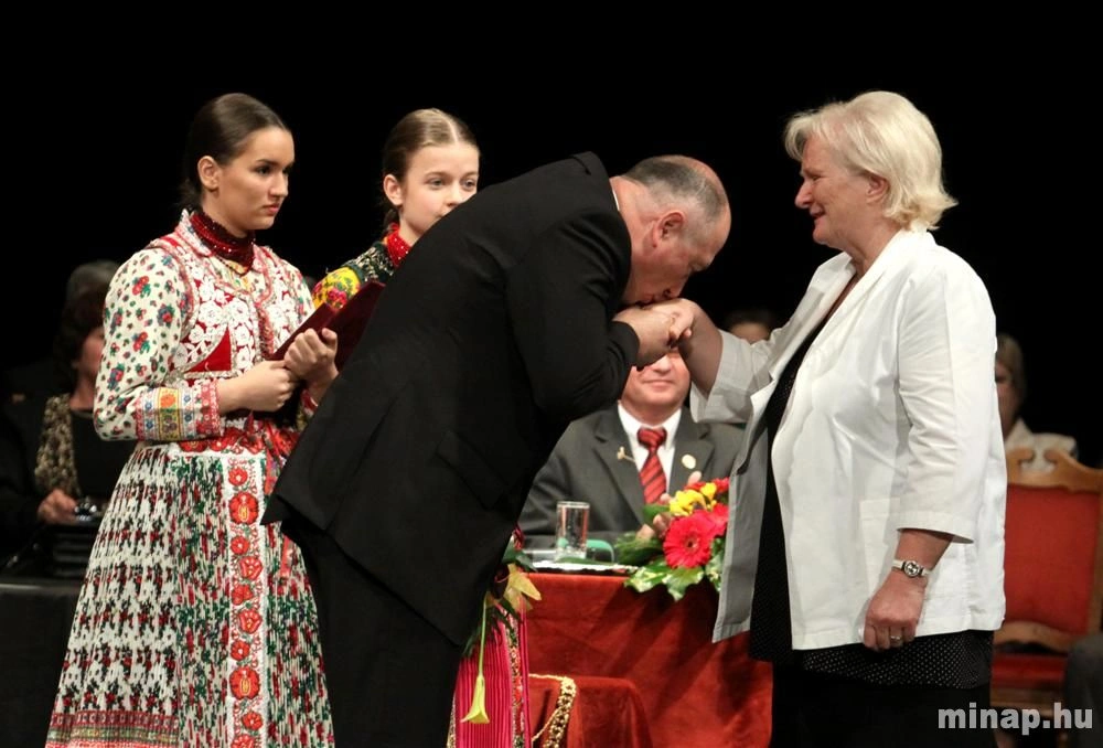 Ünnepi közgyűlés a Miskolci Nemzeti Színházban, 2