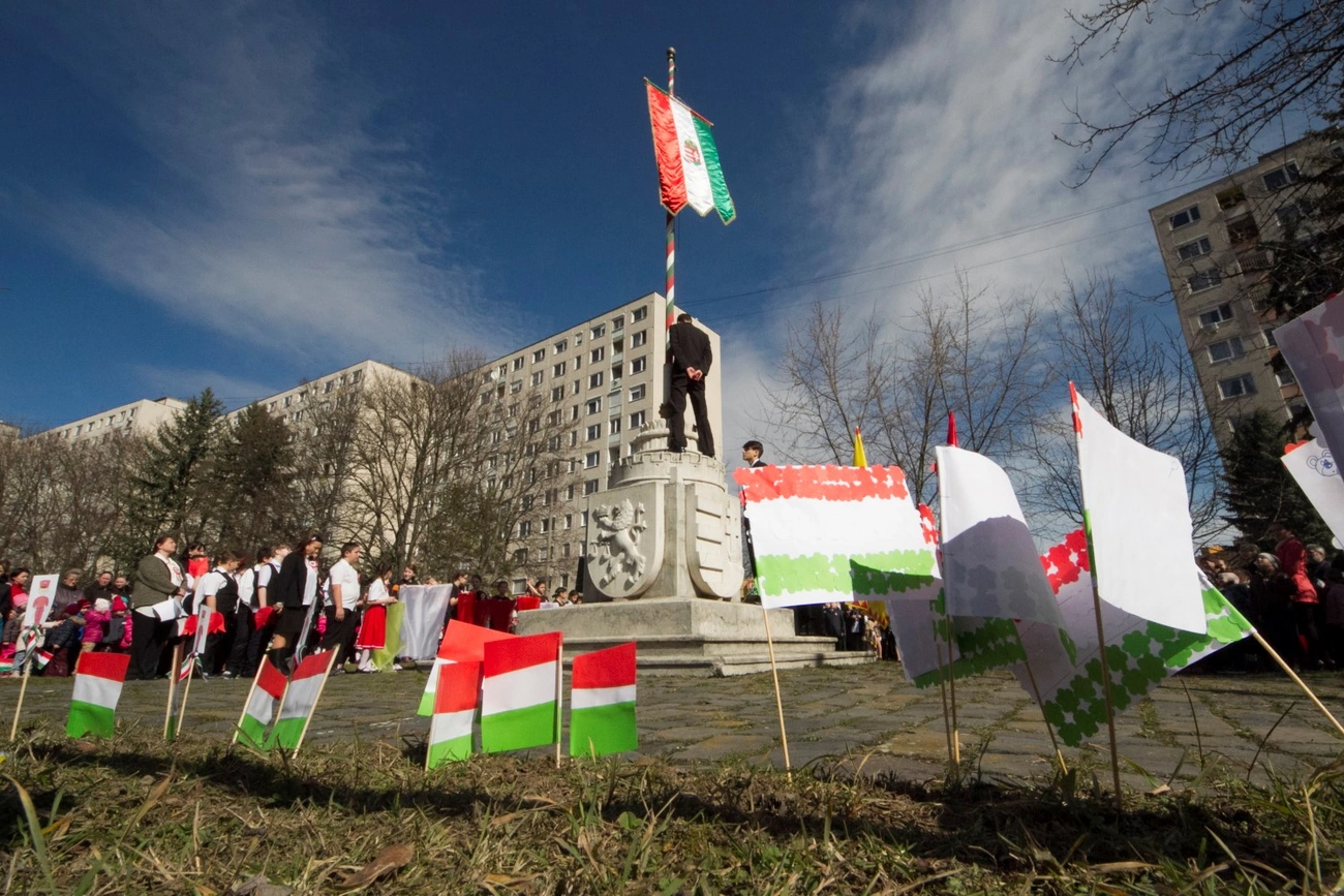 Ünnepi megemlékezés a diósgyőri országzászlónál