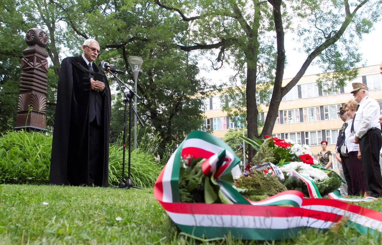 A doni hősökre emlékeztek