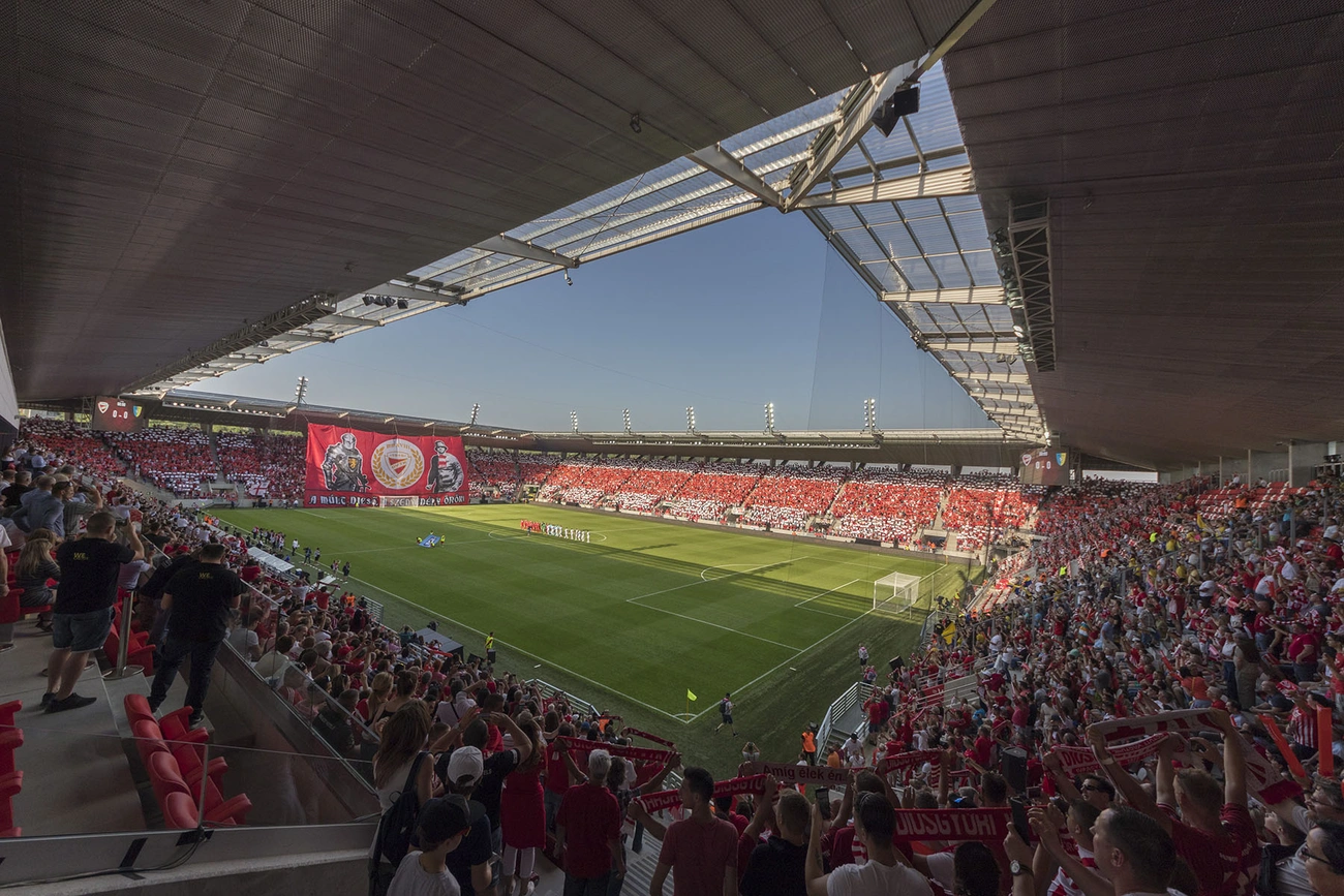 DVTK stadionavató - I.