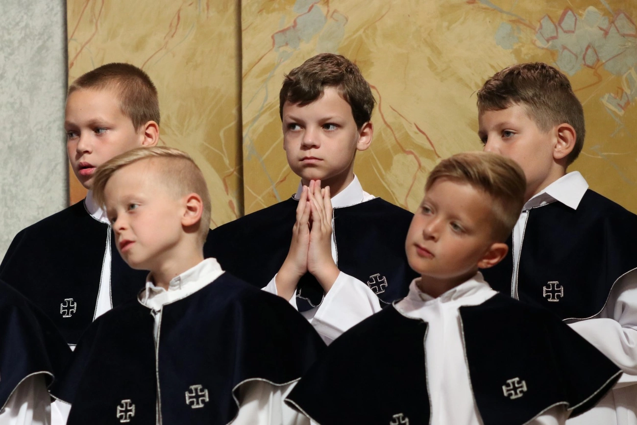 Elsőáldozás a Mindszenti templomban
