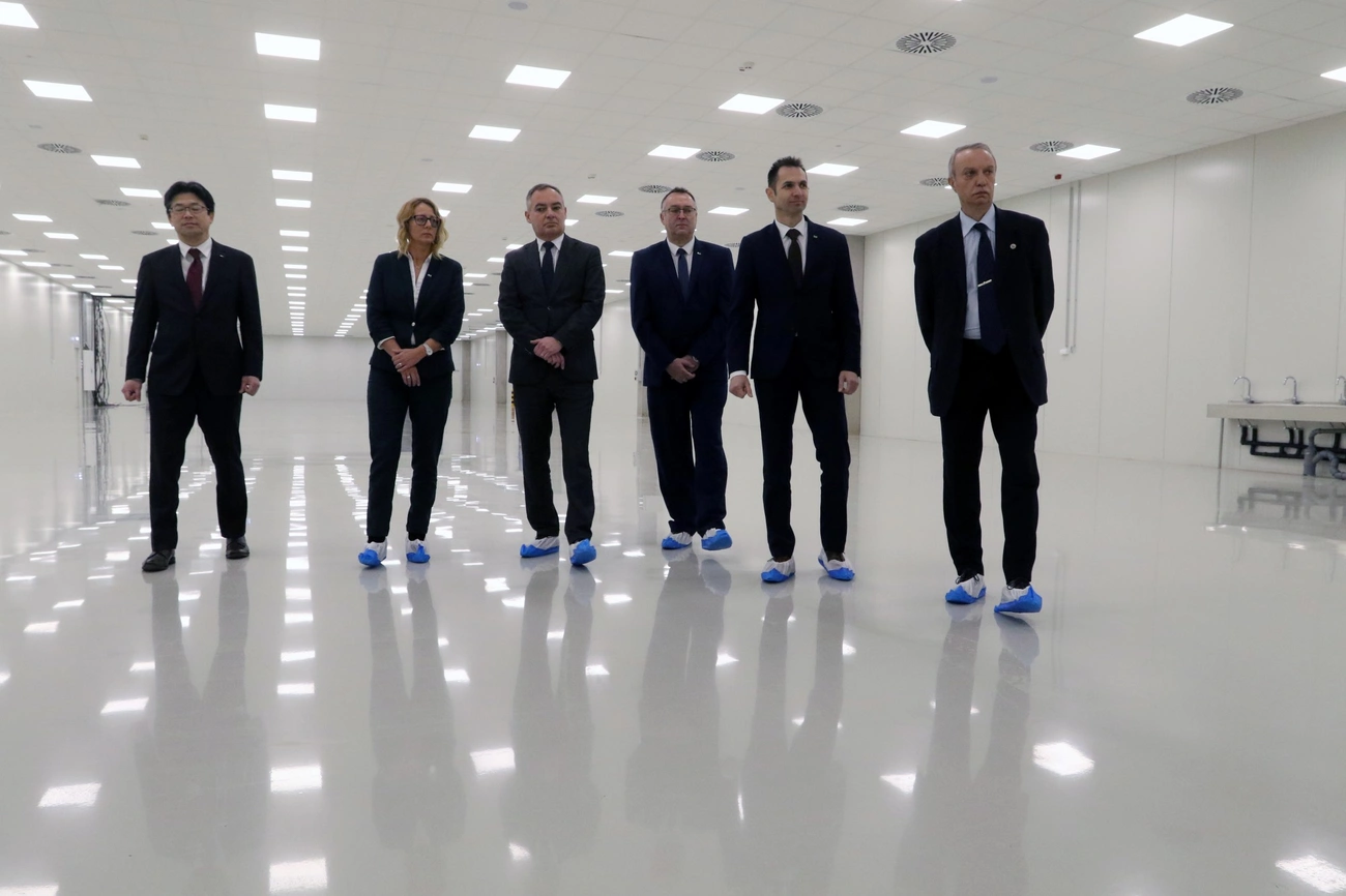  A GS-YUASA HUNGARY Kft újonnan elkészült miskolci csarnokának bemutatója